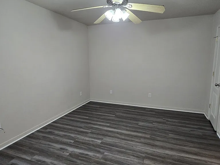 418-D Brittney 8 master bdrm (2)_08042026