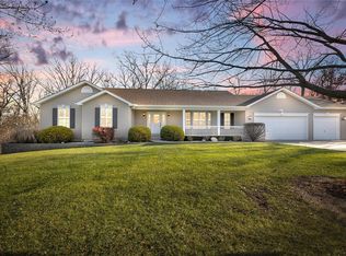 11 Forest Lake Dr, Wright City, MO 63390