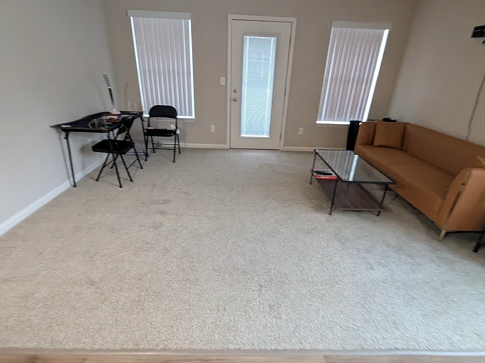 29 Lakewood Dr