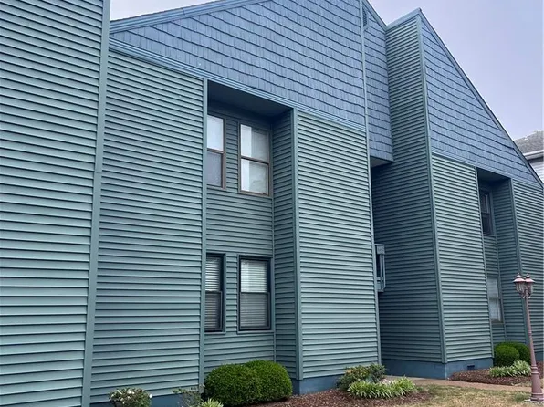 2225 Kleen St, Virginia Beach, VA 23451