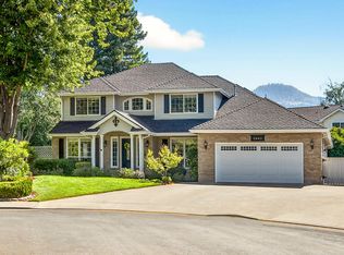 2449 Arrowpoint Ct, Medford, OR