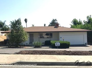947 Chestnut Dr, Escondido, CA 92025
