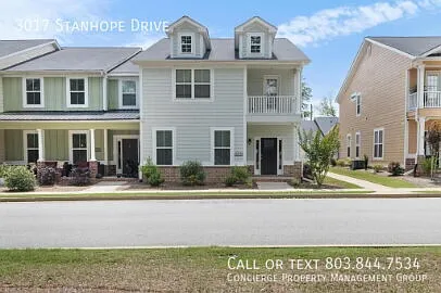 Charleston-style Townhome! — Photo 1