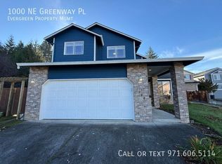 1000 NE Greenway Pl, Gresham, OR 97030
