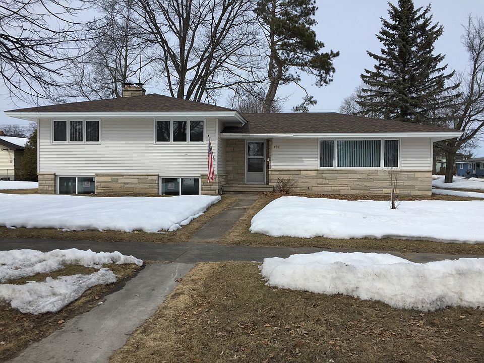 1st image of 802 Montana Ave