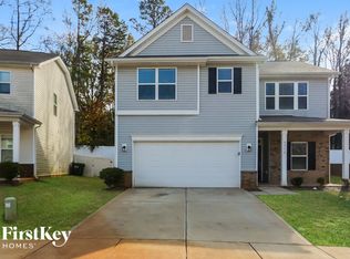 9512 Blue Knoll Ct, Charlotte, NC