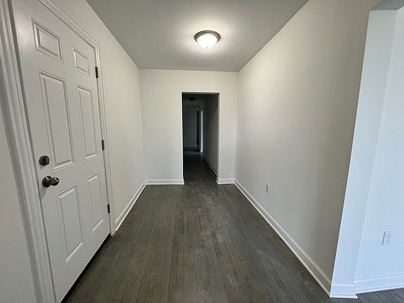 5th image of 2803 E Belleview Pl APT 7