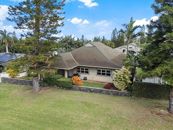 2nd image of 2874 Ualani Pl #15