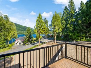 425 W Lake Samish Dr, Bellingham, WA 98229
