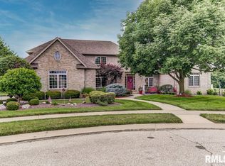 2405 Hampshire Pl, Springfield, IL 62711