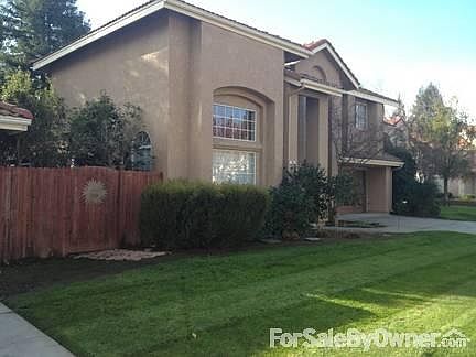 2nd image of 295 E Marwood Ln