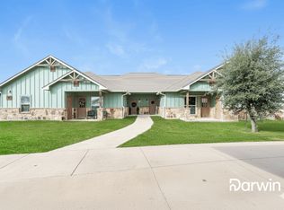 101 Pharm Hills Rd #504, Mabank, TX 75147