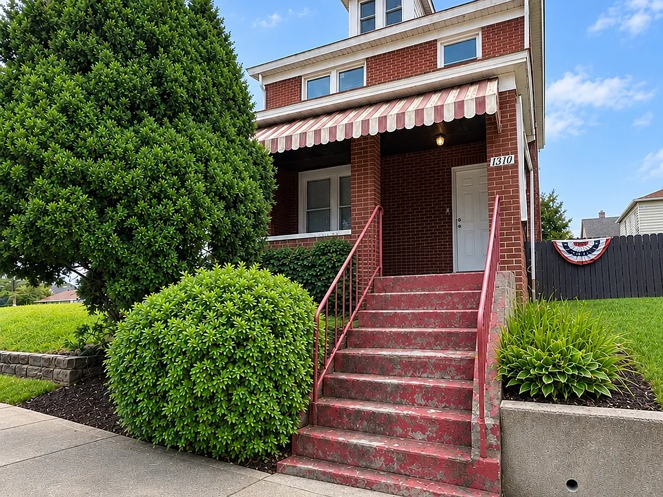 1310 Grandview Ave