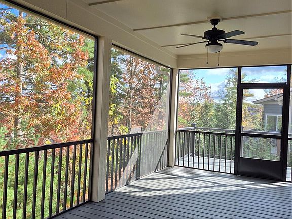 4th image of 243 Hogans View Cir