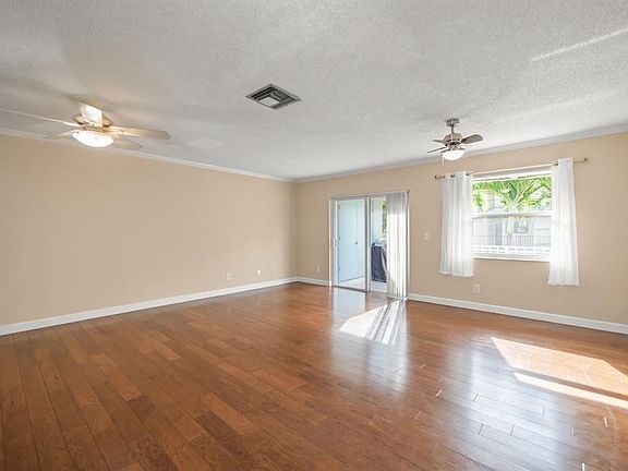 4th image of 3601 S Ocean Boulevard #406