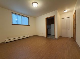 647 Cleveland Ave S, Saint Paul, MN 55116