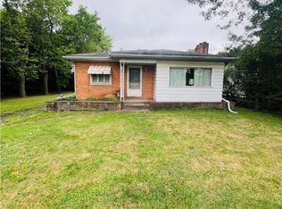 1642 North Rd SE, Warren, OH 44483