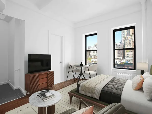 19 West 69th Street image 1 of 17
