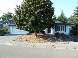7443 Oak Leaf Dr, Santa Rosa, CA 95409