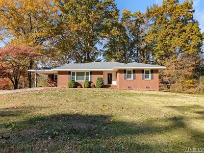 215 Maplewood Ln, Lawrenceville, VA, 23868
