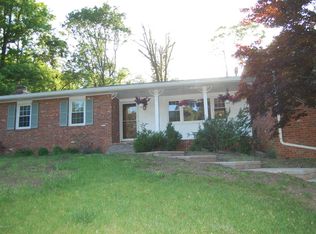 4 Princeton St, Red Bank, NJ 07701