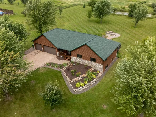 4723 560th St, Pine City, MN 55063