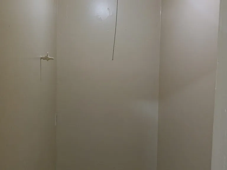 48 Hurlburt St #3 — Photo 5