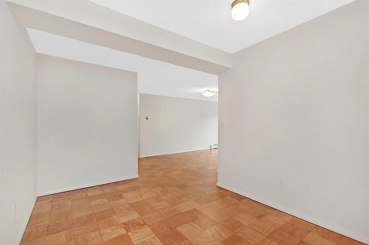 Photo 2 of 18 - 287 Harvard St #33 - Cambridge, MA Building Photo - 287 Harvard St #33