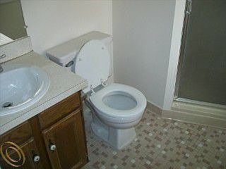 5th image of 16859 White Haven Dr