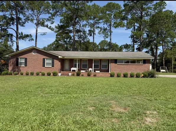 1604 Goff Cir, Cordele, GA 31015