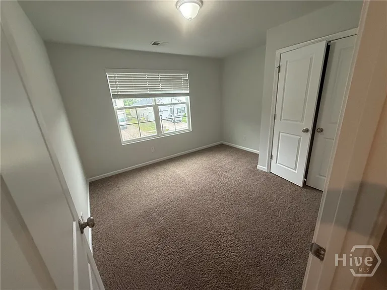 118 Jepson Way — Photo 5
