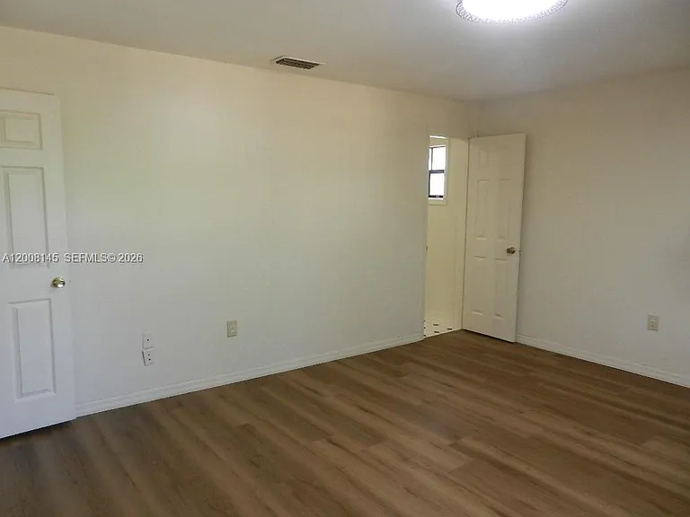 18950 SW 240th St — Photo 57