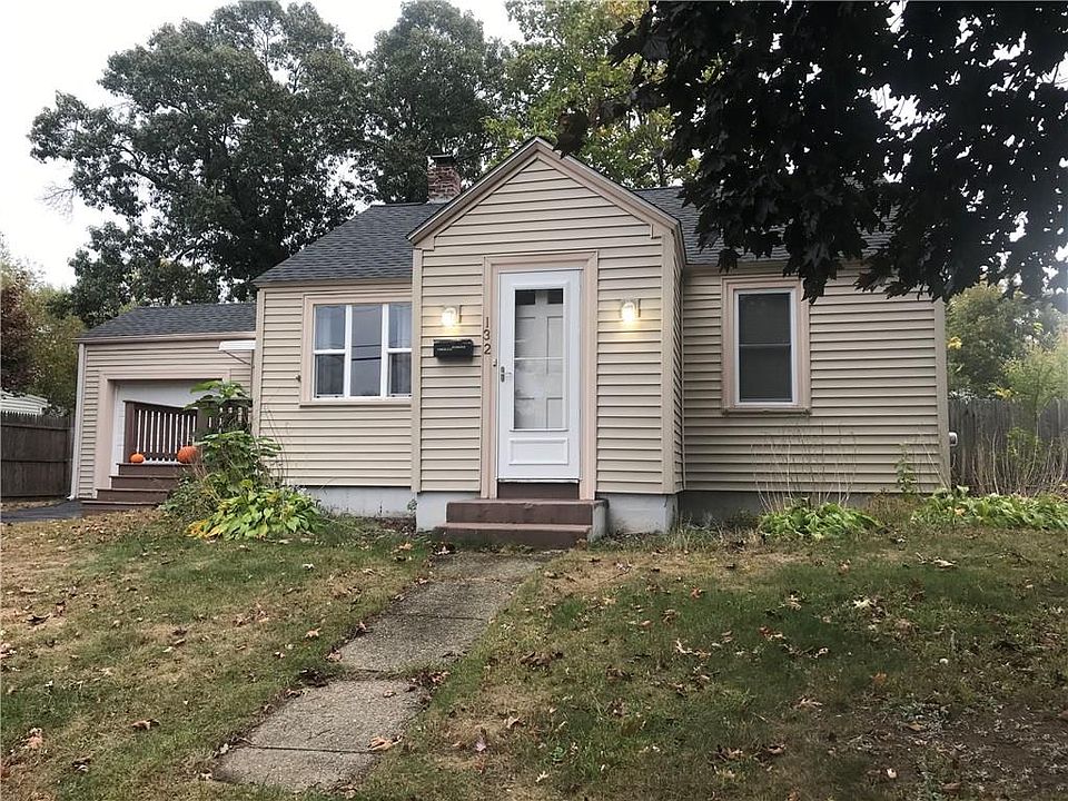 1st image of 132 Bartlett Dr