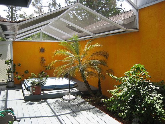 3rd image of 13665 Abbey Dr #1