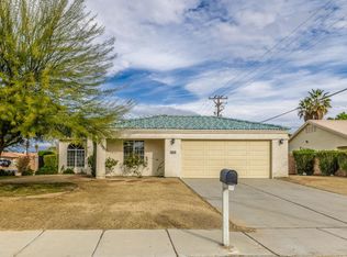 68090 Santelmo Rd, Cathedral City, CA 92234