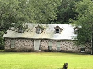 68 Homesville Rd SE, Bogue Chitto, MS 39629