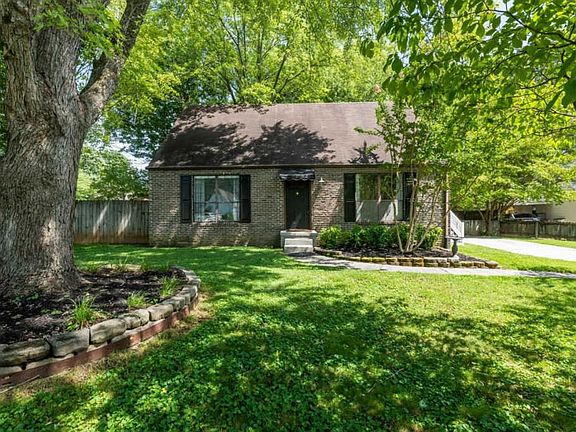 2nd image of 4806 Pam Ct