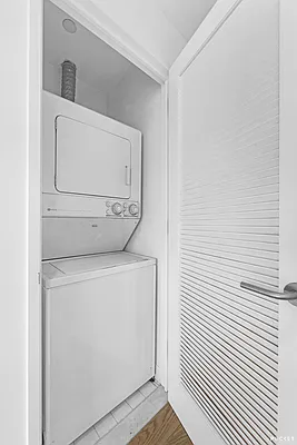 Rented by PocketBroker Inc | media 21