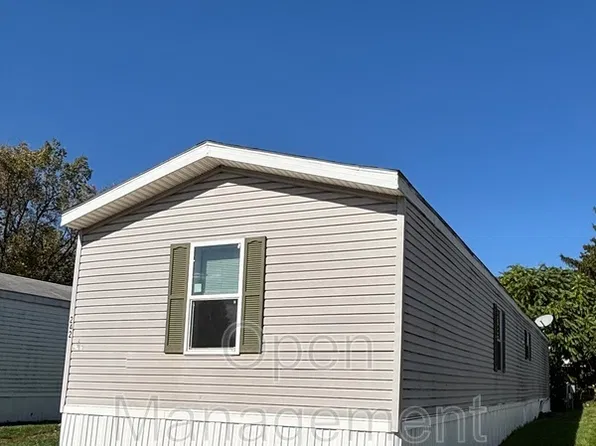 242 Kathy Cir, Jackson, MI 49202