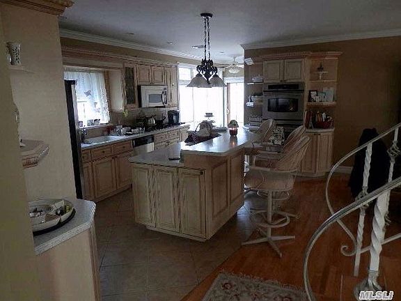 5th image of 15850 88th St