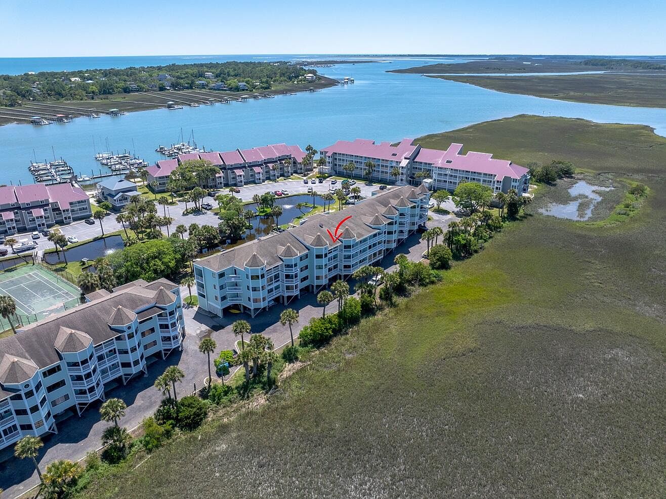 Discover Mariners Cay at Folly Beach: A Coastal Retreat