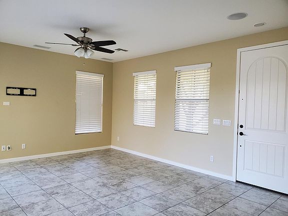 3rd image of 2651 S Valle Verde