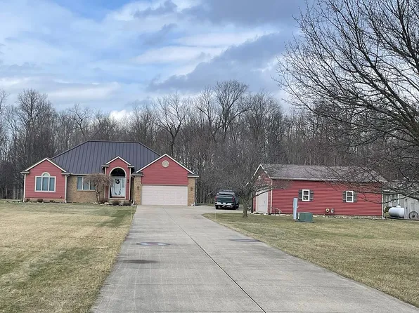 1936 Olive Rd, Willard, OH 44890