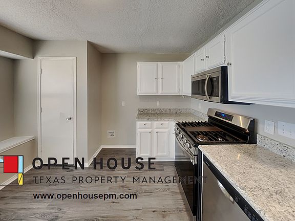 5th image of 1309 Blum Ct