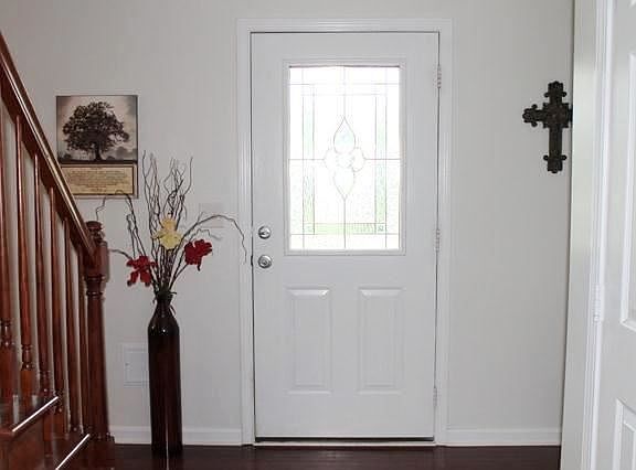 4th image of 270 Bear Oak Ct
