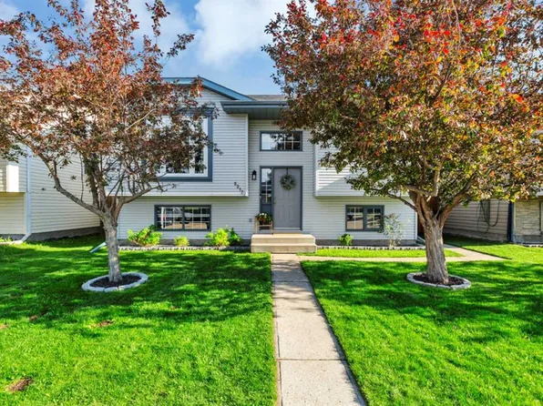 5217 N Aspen Dr, Blackfalds, AB T0C 0J0