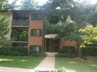 2862 Dover Ln APT 103, Falls Church, VA 22042