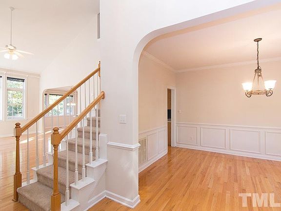 5th image of 216 Black Tie Ln