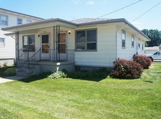 202 Montgomery St, Griswold, IA 51535