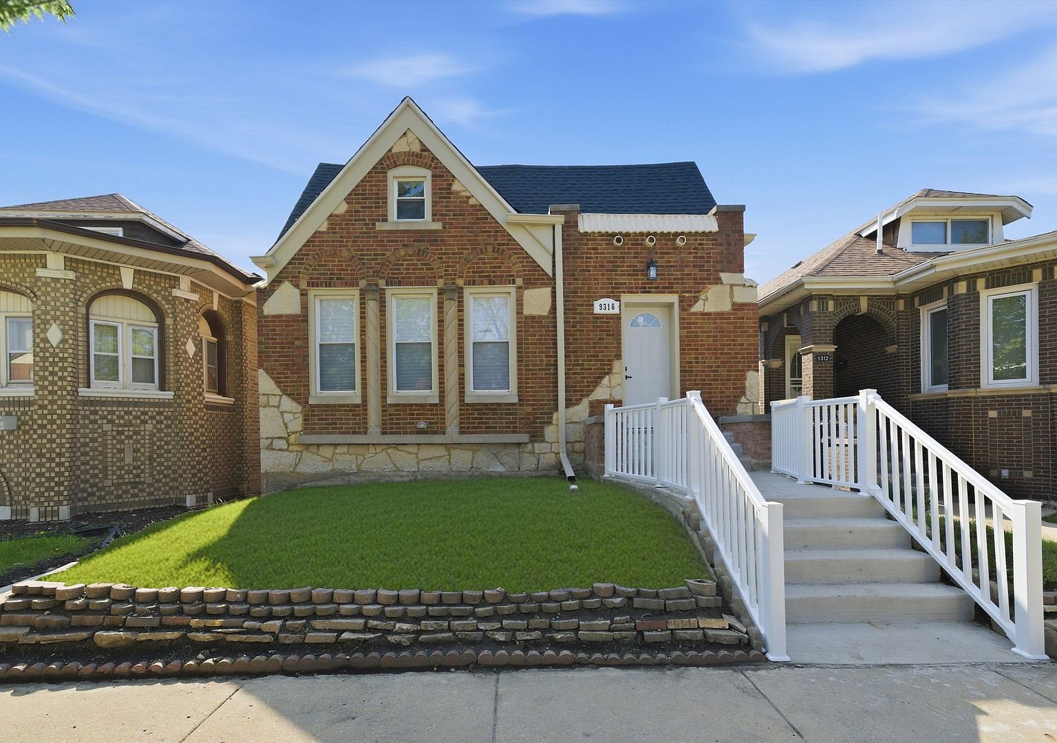 9316 S May St, Chicago, IL 60620 | Zillow